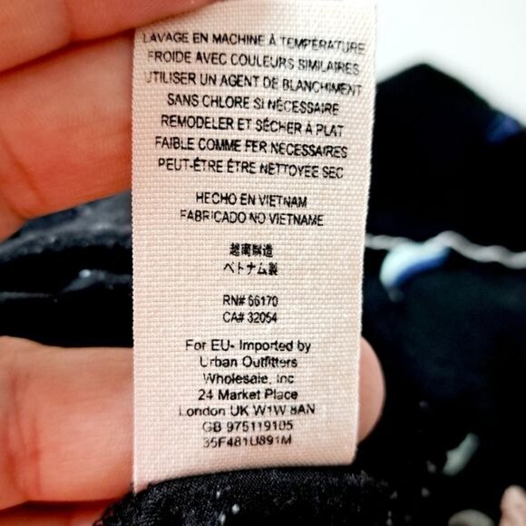 Free People Black Kimono Embroidered Sleeve‎ Tunic Size S - Picture 9 of 10